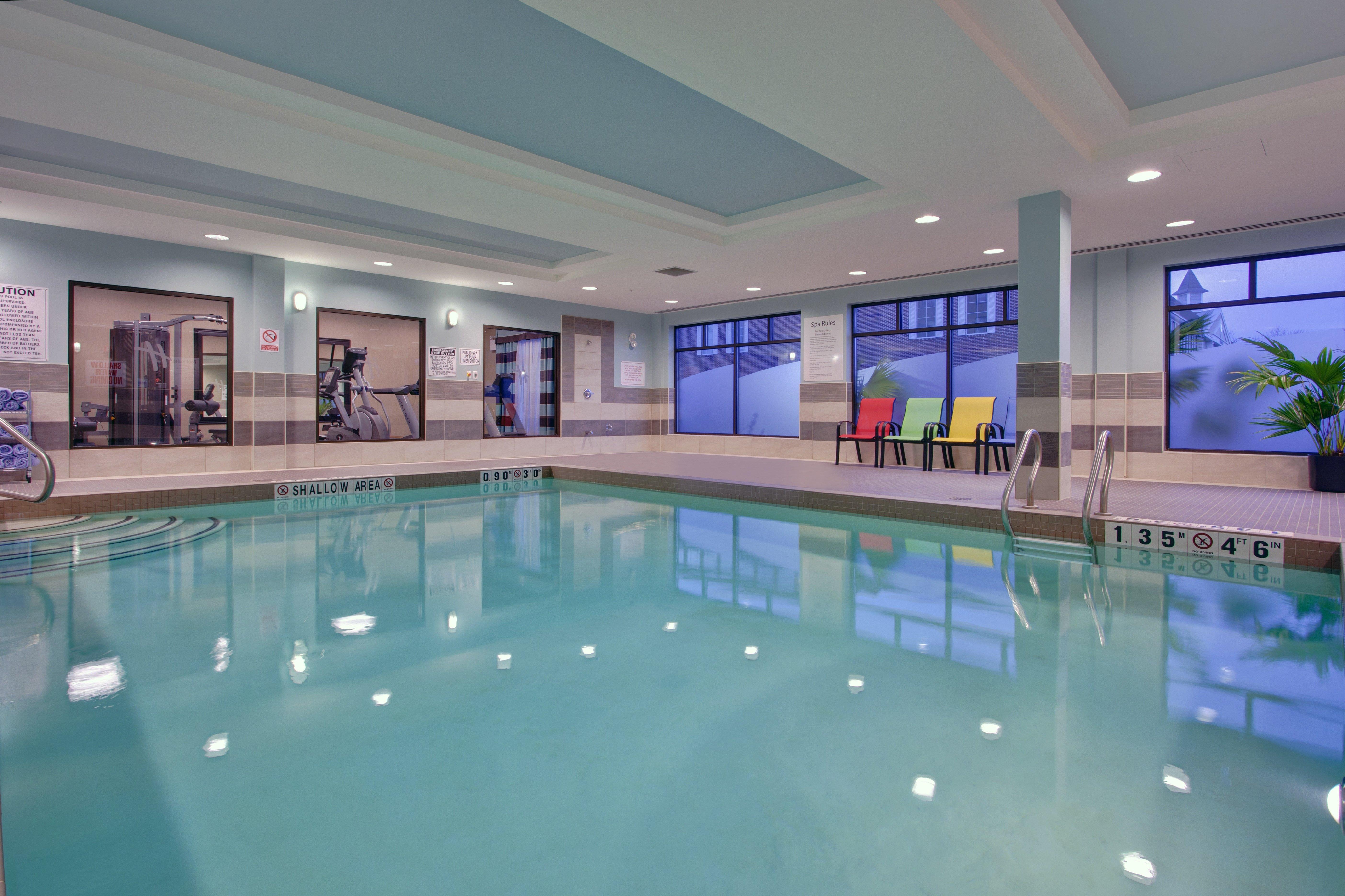 Holiday Inn Express Hotel & Suites Ottawa West-Nepean, An Ihg Hotel Екстер'єр фото