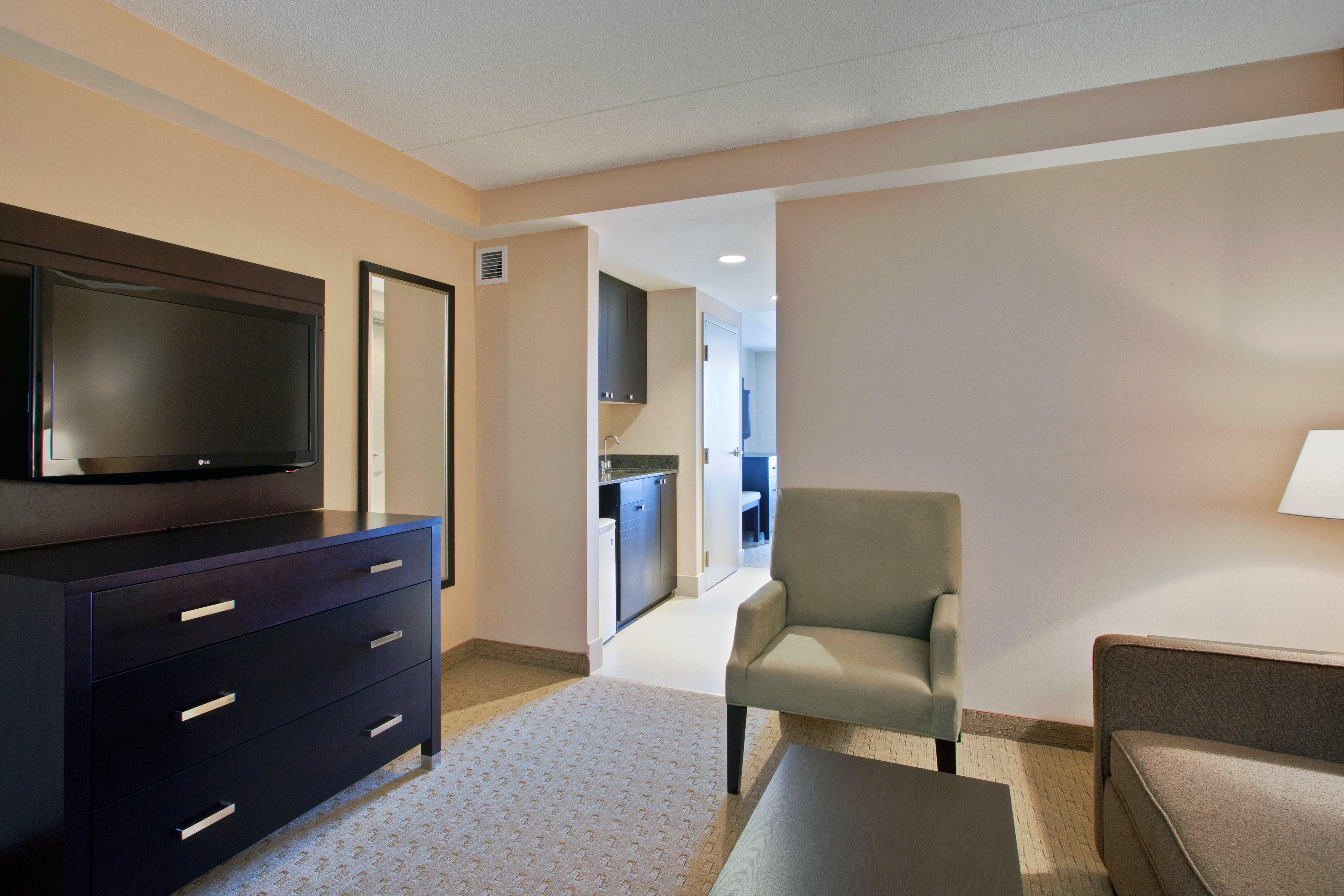 Holiday Inn Express Hotel & Suites Ottawa West-Nepean, An Ihg Hotel Екстер'єр фото